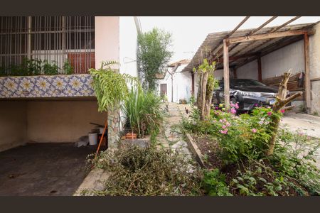 Casa à venda com 250m², 2 quartos e sem vagaÁrea comum
