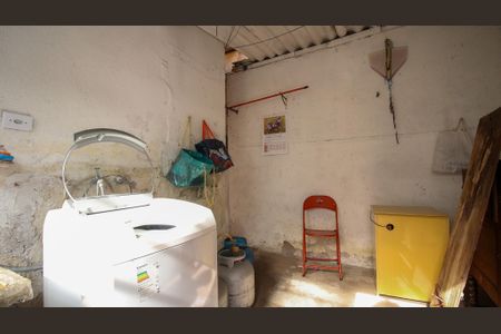 Casa à venda com 250m², 2 quartos e sem vagaLavanderia