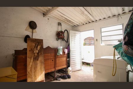 Casa à venda com 250m², 2 quartos e sem vagaLavanderia