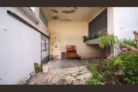 Casa à venda com 250m², 2 quartos e sem vagaÁrea comum