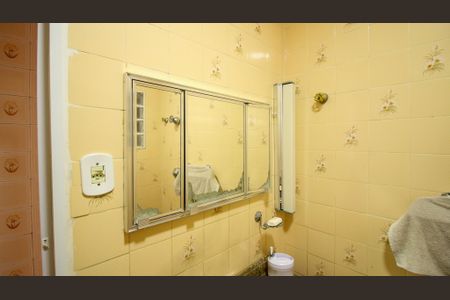 Casa à venda com 250m², 2 quartos e sem vagaBanheiro Social