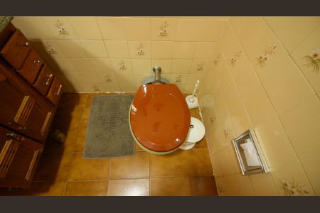 Casa à venda com 250m², 2 quartos e sem vagaBanheiro Social