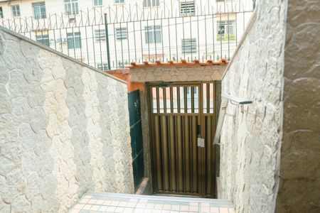 Apartamento à venda com 45m², 2 quartos e 1 vaga Apartamento à venda com 45m², 2 quartos e 1 vagaEntrada