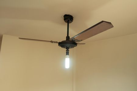 Apartamento à venda com 45m², 2 quartos e 1 vaga Apartamento à venda com 45m², 2 quartos e 1 vagaSala