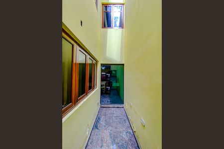 Casa à venda com 318m², 5 quartos e 3 vagasJardim de inverno