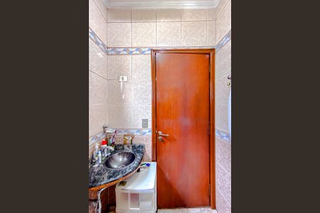 Casa à venda com 318m², 5 quartos e 3 vagasBanheiro da Suíte