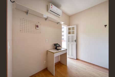 Apartamento à venda com 92m², 2 quartos e sem vagaEscritório
