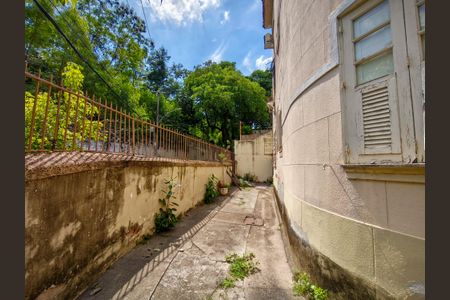 Apartamento à venda com 92m², 2 quartos e sem vagaÁrea comum