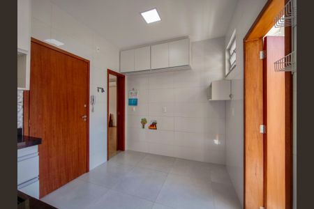 Apartamento à venda com 92m², 2 quartos e sem vagaCozinha