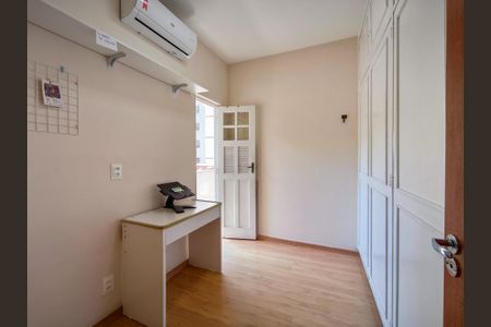 Apartamento à venda com 92m², 2 quartos e sem vagaEscritório