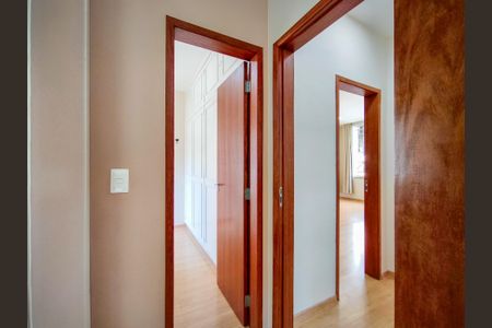 Apartamento à venda com 92m², 2 quartos e sem vagaQuarto 2