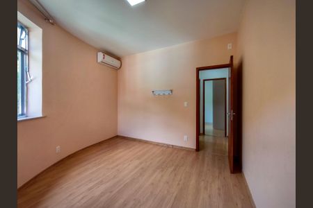 Apartamento à venda com 92m², 2 quartos e sem vagaQuarto 1