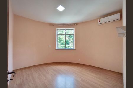 Apartamento à venda com 92m², 2 quartos e sem vagaQuarto 1