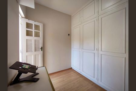 Apartamento à venda com 92m², 2 quartos e sem vagaEscritório