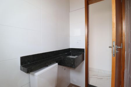 Apartamento à venda com 45m², 2 quartos e 1 vagaBanheiro da Suíte