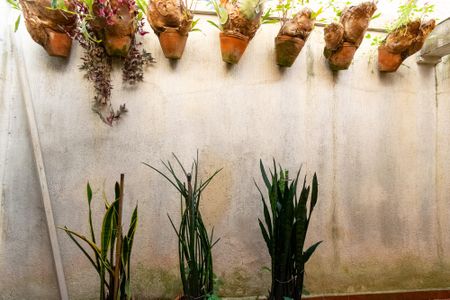 Casa à venda com 270m², 4 quartos e 2 vagas Casa à venda com 270m², 4 quartos e 2 vagasVista do Quarto 2 da casa 2