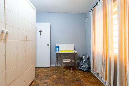 Casa à venda com 270m², 4 quartos e 2 vagas Casa à venda com 270m², 4 quartos e 2 vagasQuarto 1 da casa 2