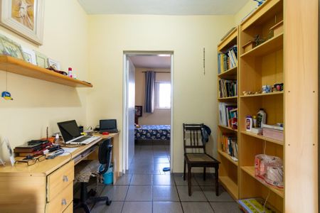 Casa à venda com 270m², 4 quartos e 2 vagas Casa à venda com 270m², 4 quartos e 2 vagasHall dos Quartos