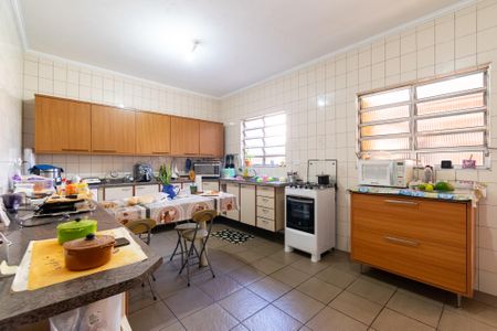 Casa à venda com 270m², 4 quartos e 2 vagas Casa à venda com 270m², 4 quartos e 2 vagasCozinha