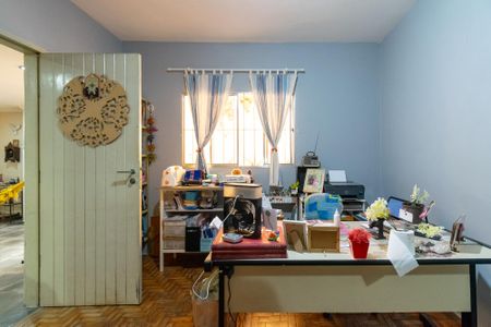 Casa à venda com 270m², 4 quartos e 2 vagas Casa à venda com 270m², 4 quartos e 2 vagasQuarto 2 da casa 2