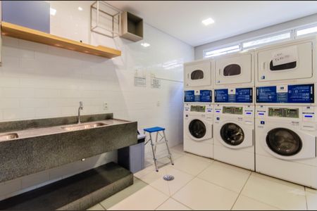 Apartamento à venda com 35m², 2 quartos e sem vagaÁrea comum - Lavanderia