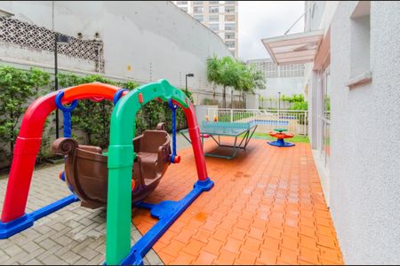 Apartamento à venda com 35m², 2 quartos e sem vagaÁrea comum - Playground