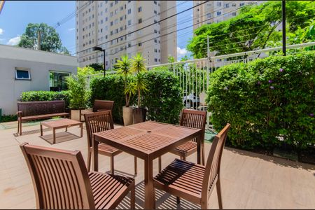 Apartamento à venda com 35m², 2 quartos e sem vagaÁrea comum