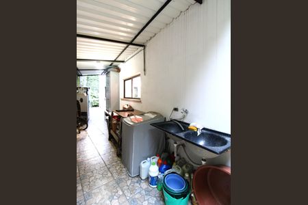 Casa de condomínio à venda com 176m², 2 quartos e 2 vagasÁrea de Serviço