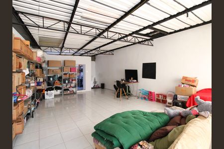 Casa de condomínio à venda com 176m², 2 quartos e 2 vagasTerraço