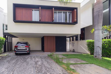 Casa de condomínio à venda com 370m², 4 quartos e 4 vagasGaragem