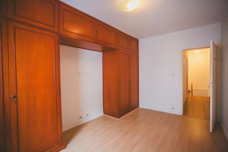 Casa para alugar com 167m², 3 quartos e 2 vagasQuarto 3