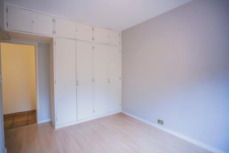 Casa para alugar com 167m², 3 quartos e 2 vagasSuíte