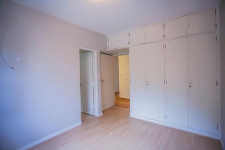 Casa para alugar com 167m², 3 quartos e 2 vagasSuíte