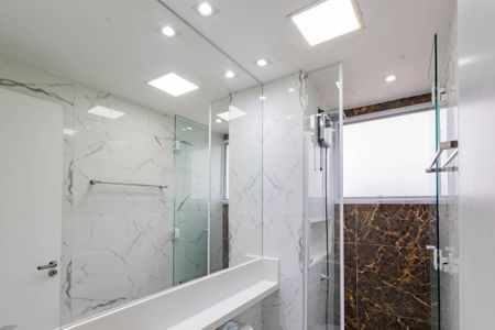 Apartamento para alugar com 44m², 2 quartos e sem vaga Apartamento para alugar com 44m², 2 quartos e sem vagaBanheiro