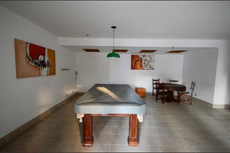 Apartamento à venda com 250m², 3 quartos e 2 vagas Apartamento à venda com 250m², 3 quartos e 2 vagasÁrea comum - Sala de Jogos