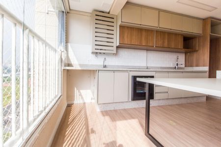 Apartamento para alugar com 44m², 1 quarto e 1 vagaVaranda