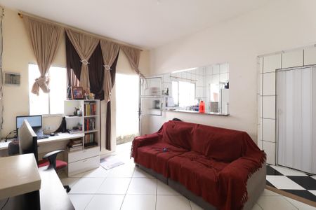 Casa à venda com 250m², 8 quartos e 4 vagasSala casa 3