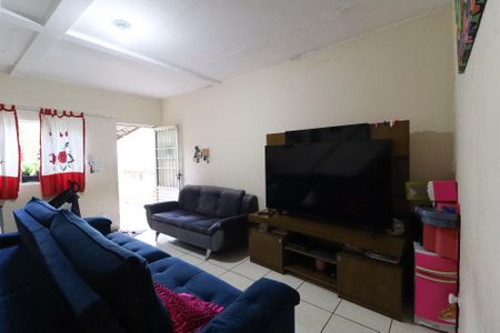 Casa à venda com 250m², 8 quartos e 4 vagasSala casa 1