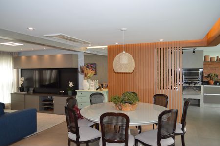 Apartamento para alugar com 198m², 3 quartos e 4 vagasSala de Jantar