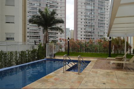 Apartamento para alugar com 198m², 3 quartos e 4 vagasPiscina