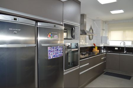 Apartamento para alugar com 198m², 3 quartos e 4 vagasCozinha