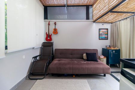 Casa de condomínio à venda com 108m², 2 quartos e 2 vagasTerraço