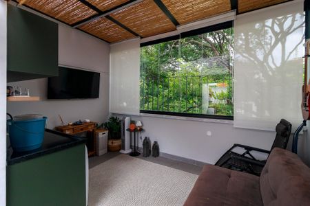 Casa de condomínio à venda com 108m², 2 quartos e 2 vagasTerraço