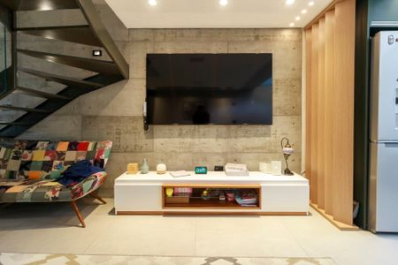 Casa de condomínio à venda com 108m², 2 quartos e 2 vagasSala