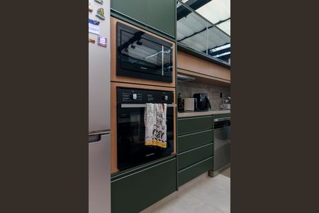 Casa de condomínio à venda com 108m², 2 quartos e 2 vagasCozinha