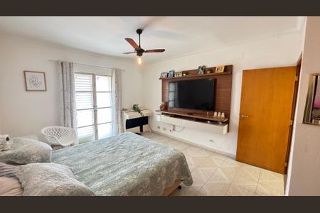 Casa à venda com 210m², 3 quartos e 3 vagas Casa à venda com 210m², 3 quartos e 3 vagasQuarto 2