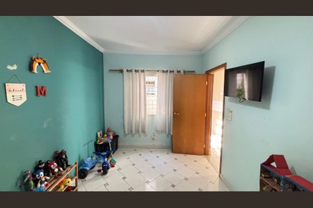 Casa à venda com 210m², 3 quartos e 3 vagas Casa à venda com 210m², 3 quartos e 3 vagasQuarto 1