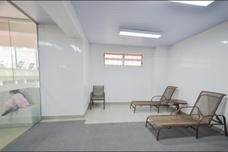 Apartamento à venda com 265m², 4 quartos e 2 vagas Apartamento à venda com 265m², 4 quartos e 2 vagasSauna