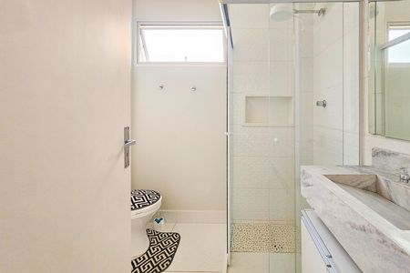 Apartamento para alugar com 105m², 2 quartos e 2 vagasBanheiro