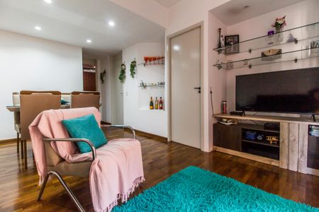 Apartamento à venda com 75m², 2 quartos e 2 vagasSala de TV